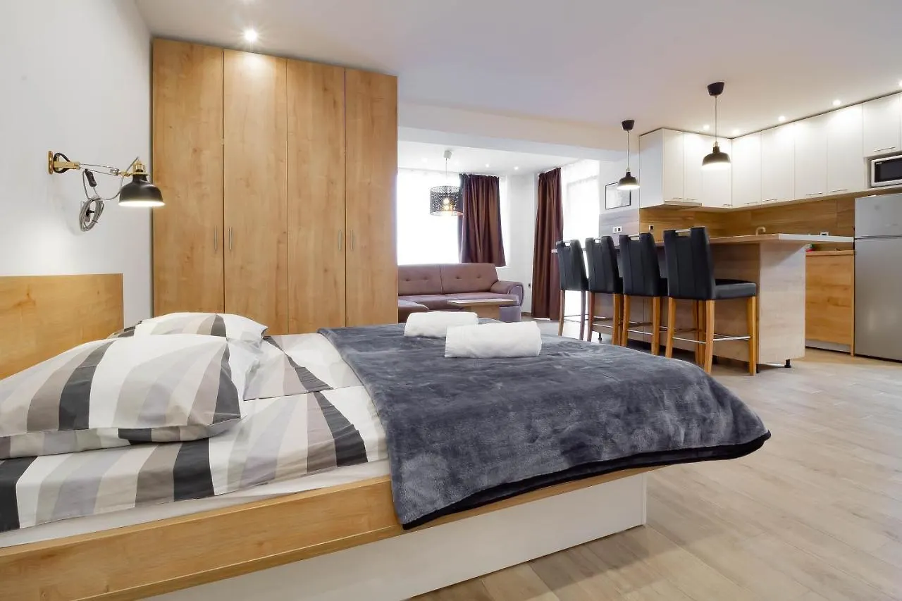 Apartments Marinici Rijeka - With Private Parking